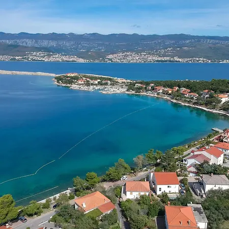 Radmila 1 By Interhome Apartamento Šilo